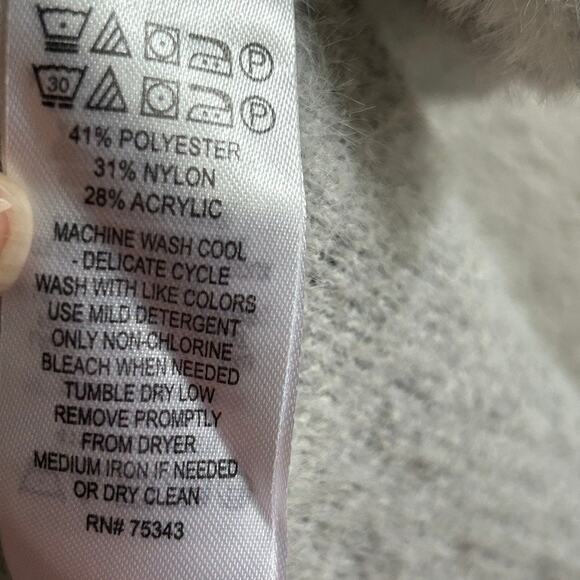 William Rast Fuzzy Soft Plaid Button Front Shacket Md Cozy Minimalist Fall Layer - Picture 9 of 9